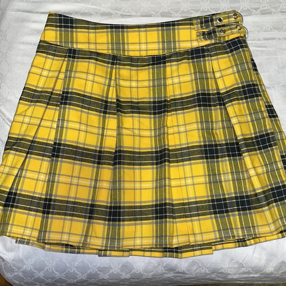 F21 plaid yellow Skirt Size Small - Picture 9 of 10